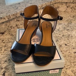 Susina Wedge Sandals